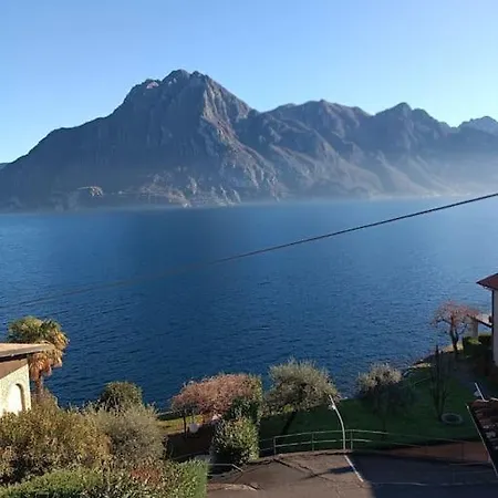 Patty Zu - Lakeside Apartment Riva di Solto Exterior photo